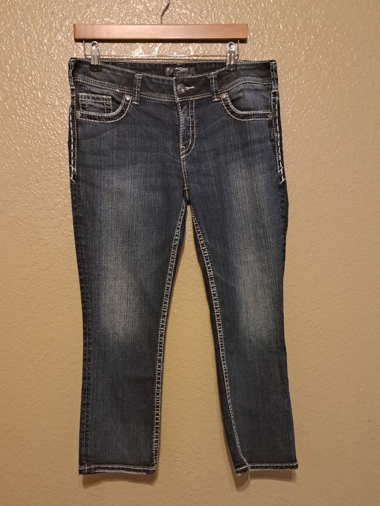 Silver Jeans Denim - Silver Suki Capri Size 30.
